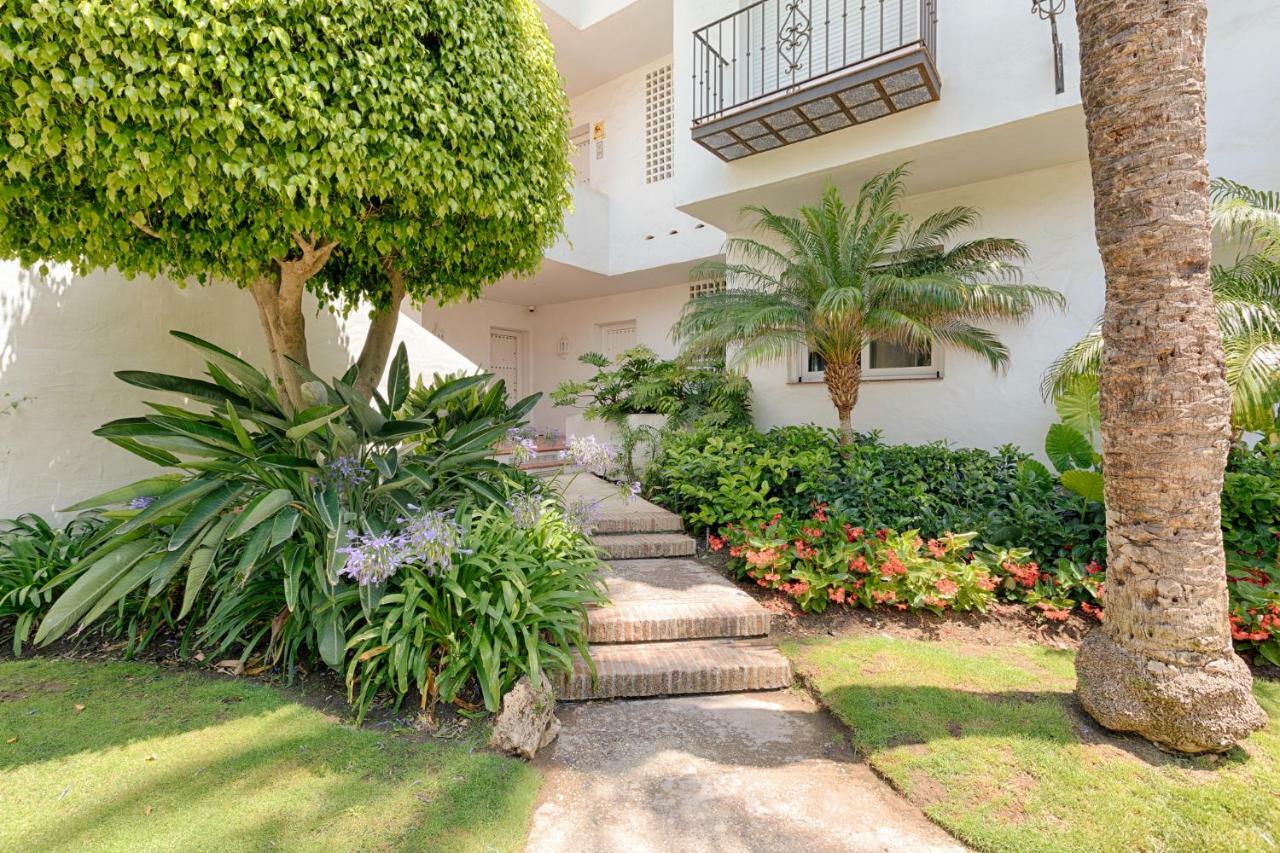 Hanami Alcazaba Beach Front Sea View Estepona Zewnętrze zdjęcie